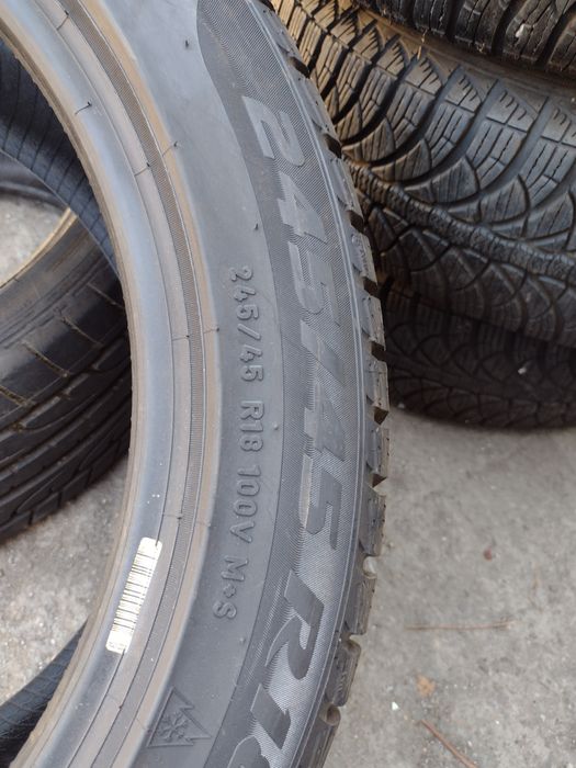 Нови 2бр.245/45/18 Pirelli  Sotto Zero dot4419