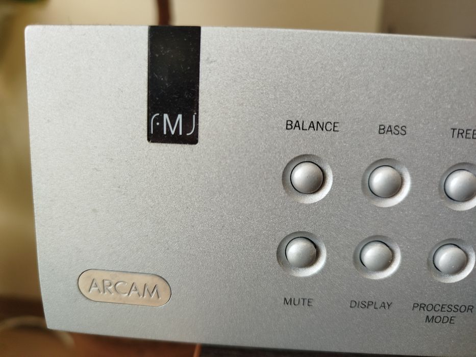 Arcam fmj A 18 усилвател