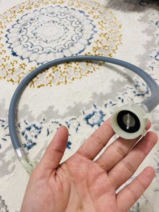 Продам шлангу для стиральку 1м