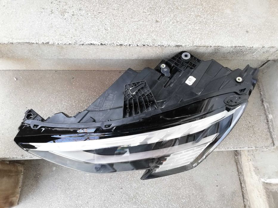 Фар Ауди А3 ляв LED/Фар Audi A3 S3 RS3 8Y FULL Matrix LED