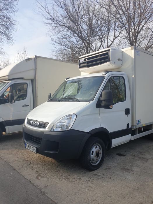 Închirieri dube frigorifice sau simple