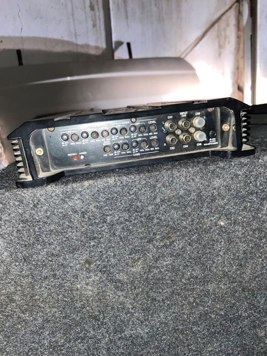 Продам сабвуфер и усилитель