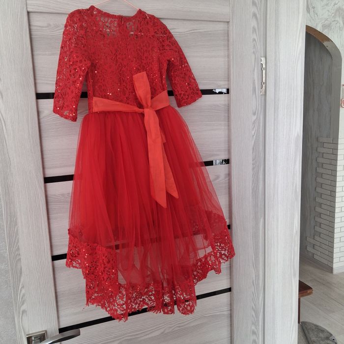 Продам красивое платье