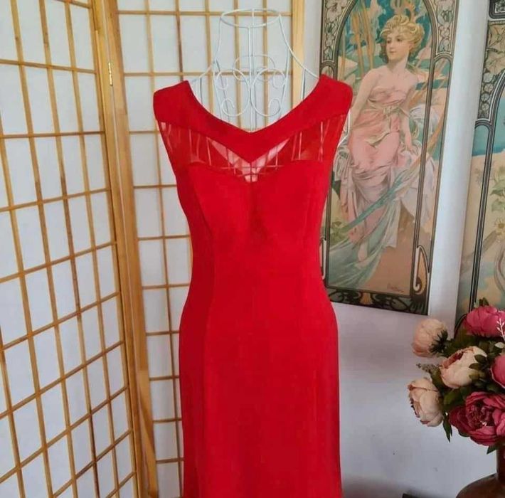 Rochie lunga roșie, marimea S