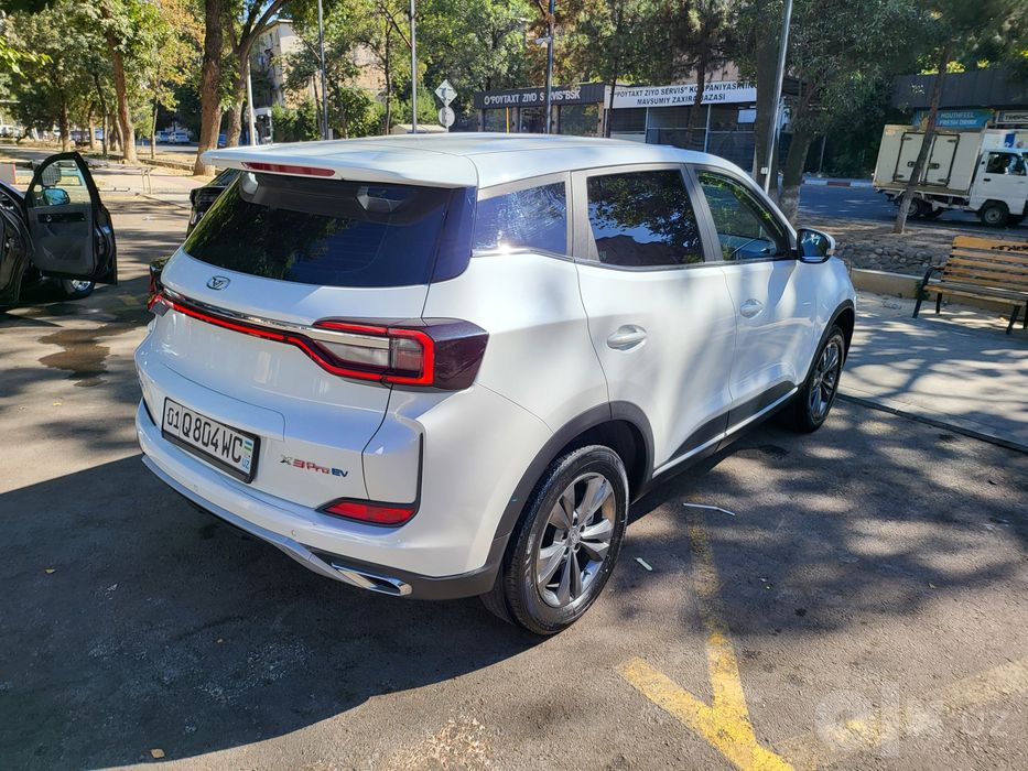 Kaiyi X3Pro EV 401km kraska tozza, harajati yo'q, tayyor moshina