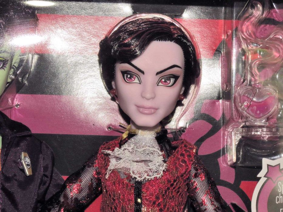 Monster High Skullector Спеллдон и Валентин НРФБ