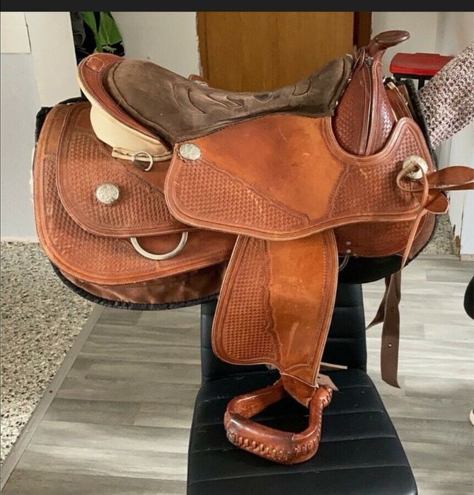 Седло за кон Barefoot Sattel Missoua Nut Baumlos Leder