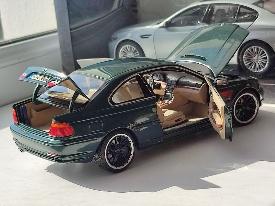 Колекционерска модел BMW E46 328i Kyosho 1/18