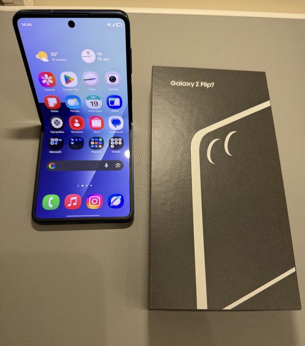 Samsung galaxy z flip 7