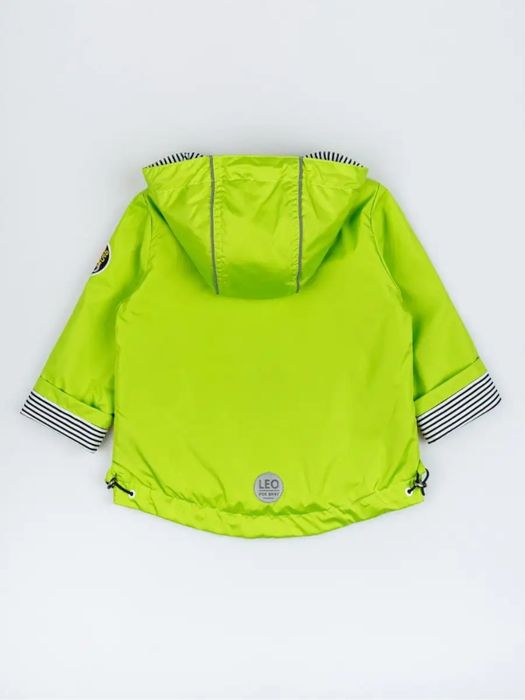 Ветровка в отличном состоянии