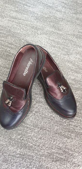 Pantofi casual mărimea 37,din piele