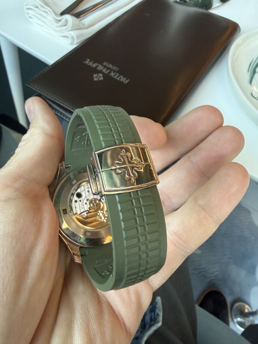 Patek Philippe Aquanaut  5168G-010 Aur Alb Fulll Set