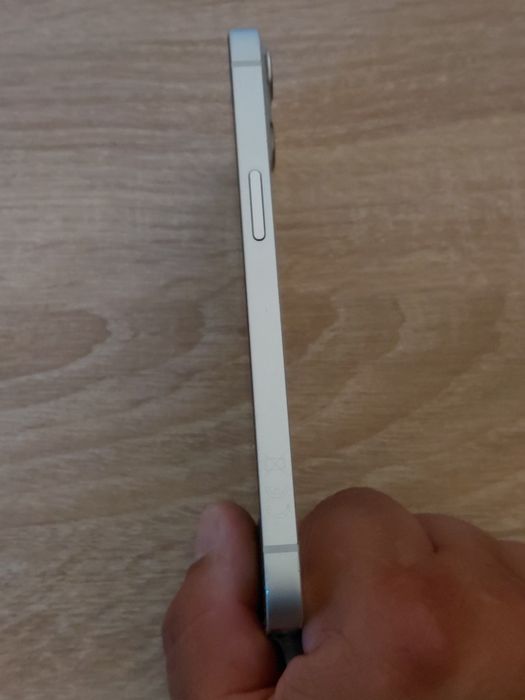 IPhone 13 Alb Baterie 100%