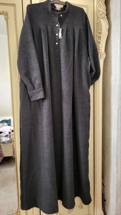 Длинное платье на зиму (свободный)