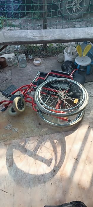 Продам Инвалидное кресло