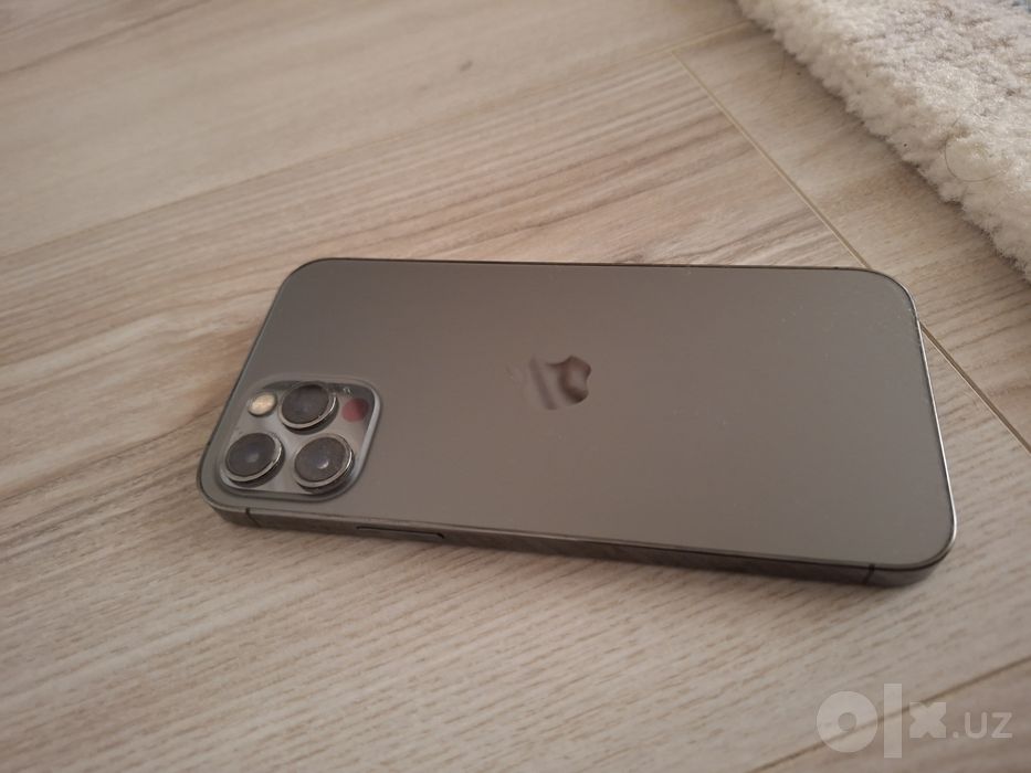 Iphone 12 pro yomkost 76
