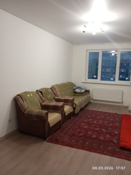 Диван и два кресла