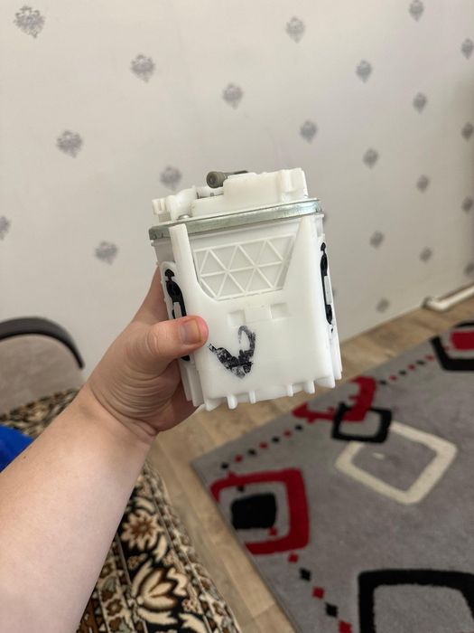 Топливный насос VW Sharan 2.3