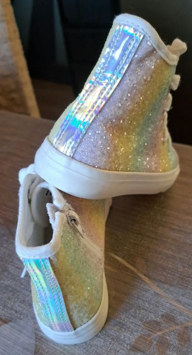 Детски гуменки преливащи цветове