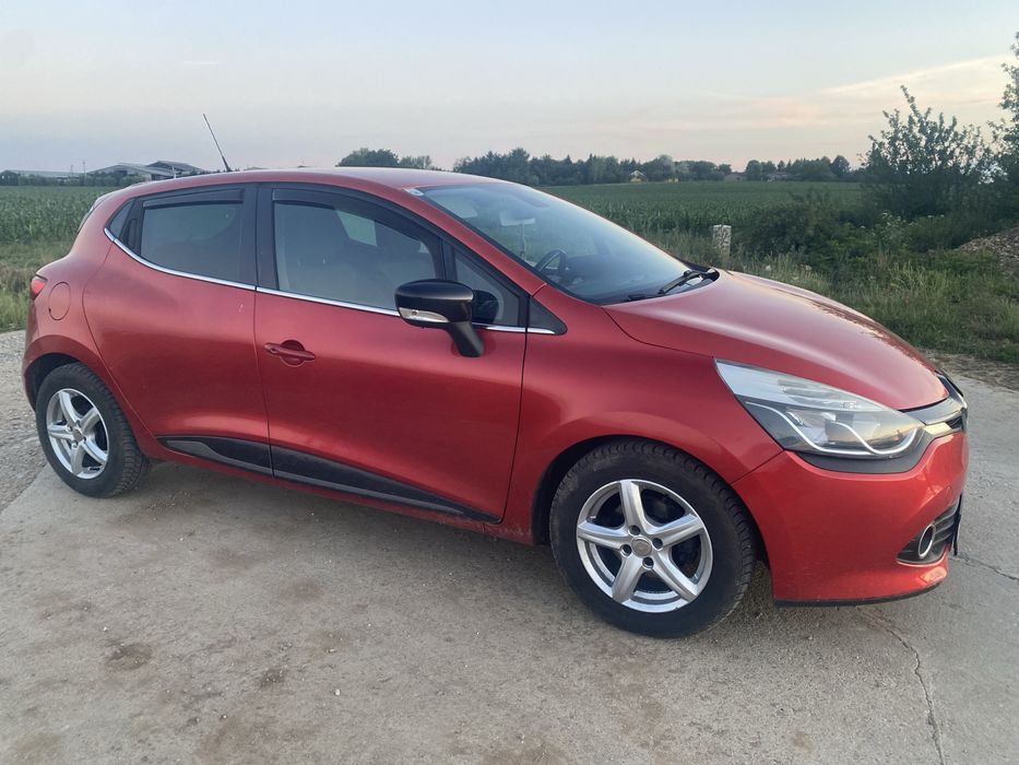 RENAULT Clio 2015 — imagine 4