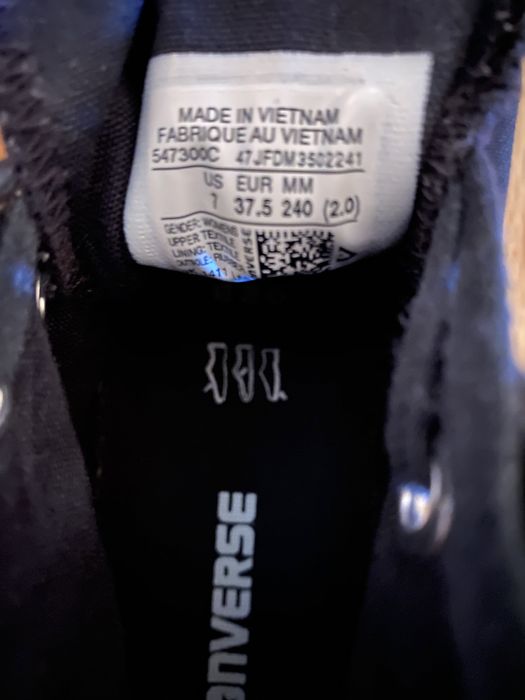 Converse cu fermoare pe laterale