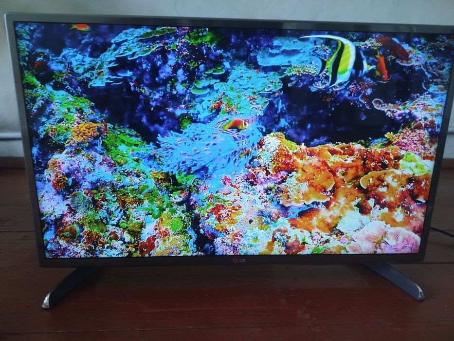 Продам LG 32 LED телевизор оригинал