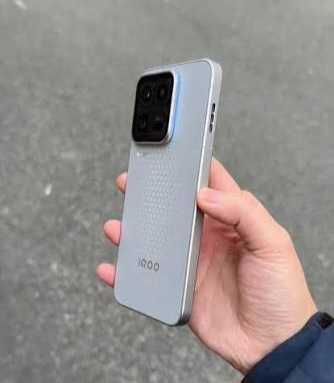 Vivo IQOO 15 Ultra 5G Dual sim 7400mAh батерия 2 години гаранция