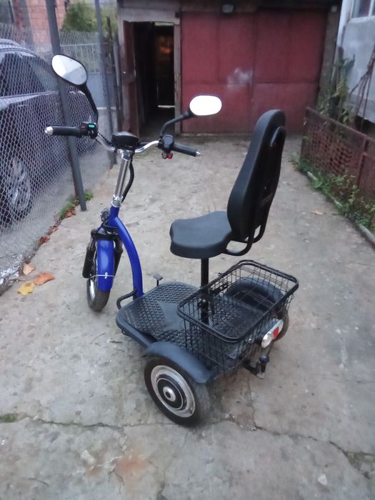 Електрическа триколка