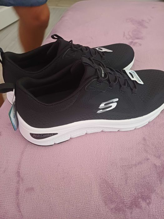 Adidași sketchers damă