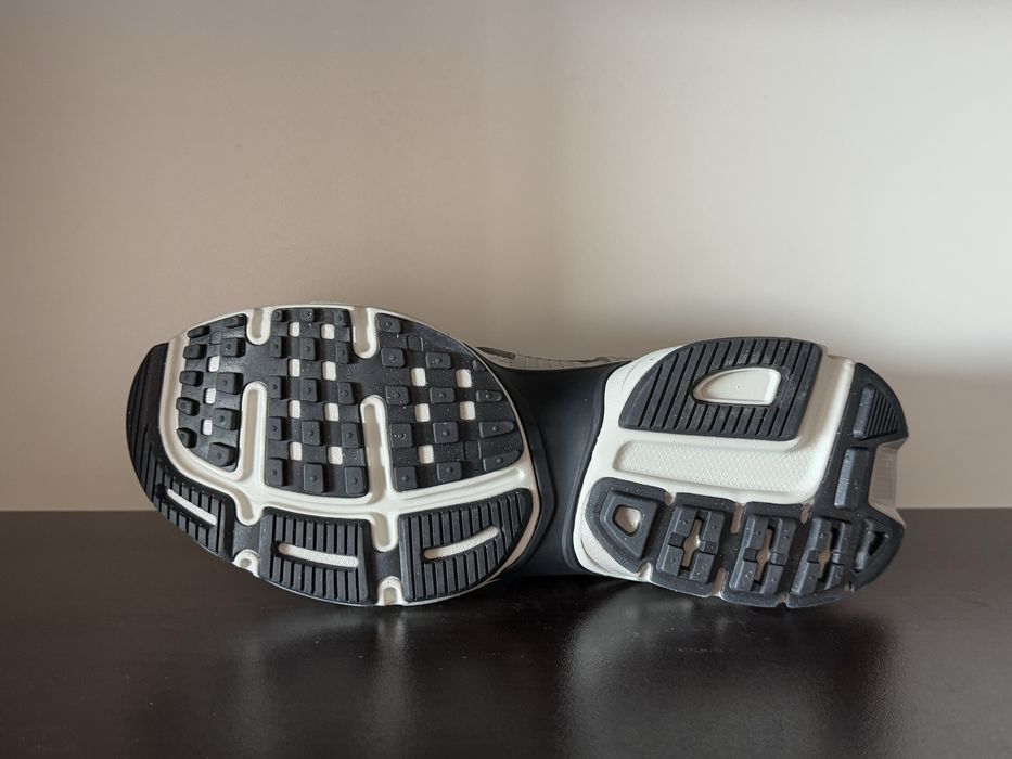 Nike V2K Run 41номер 26.5см Стелка Нови с Кутия