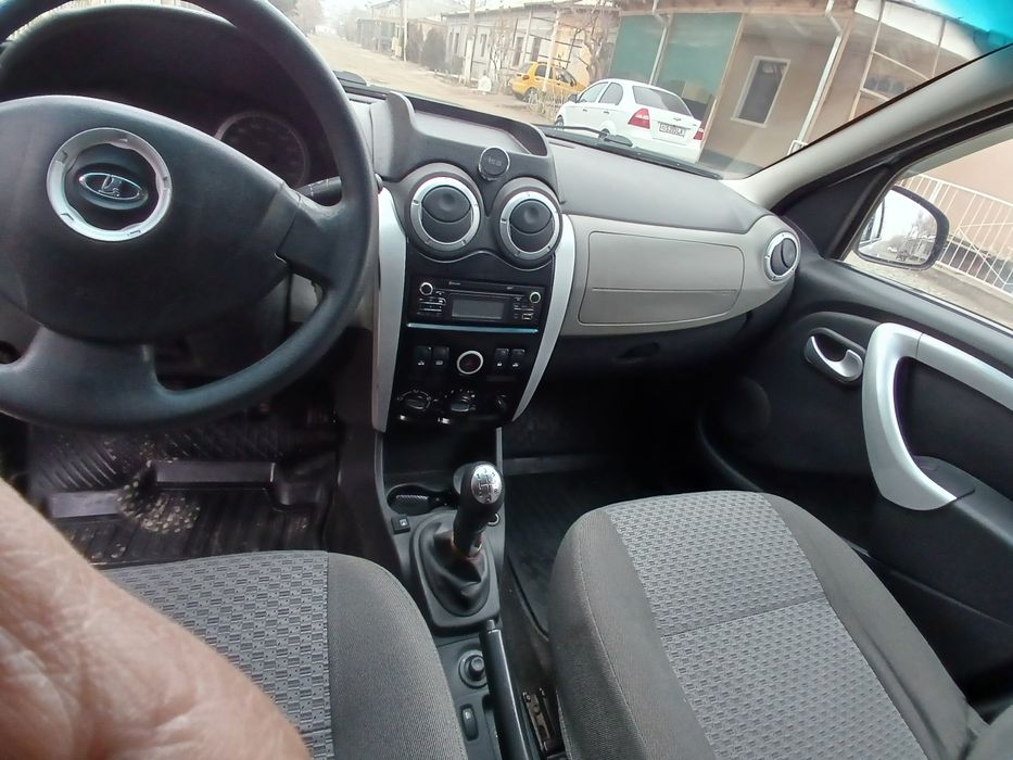 Лада ларгус сотилади