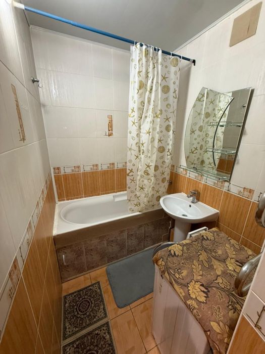 Продам 2 комн. квартиру