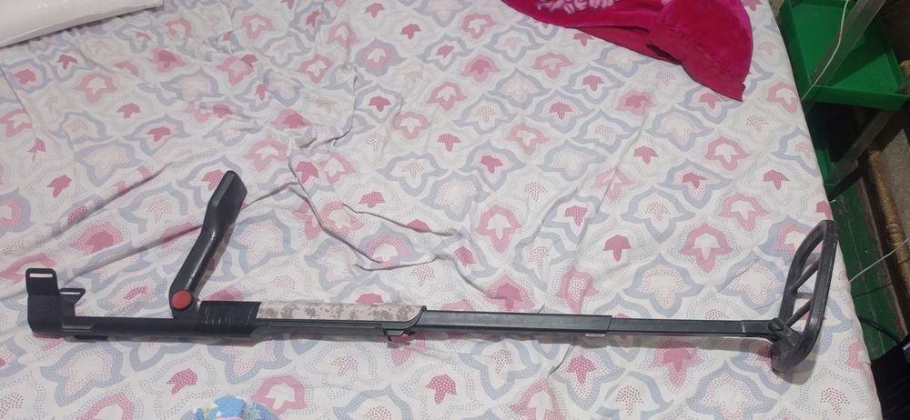 Продам металлоискатель