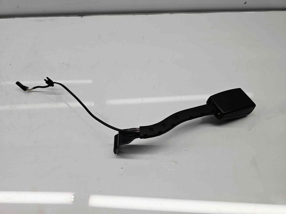 Capsa centura dreapta fata Skoda Octavia 2 Combi (1Z5) [Fabr 2004-201