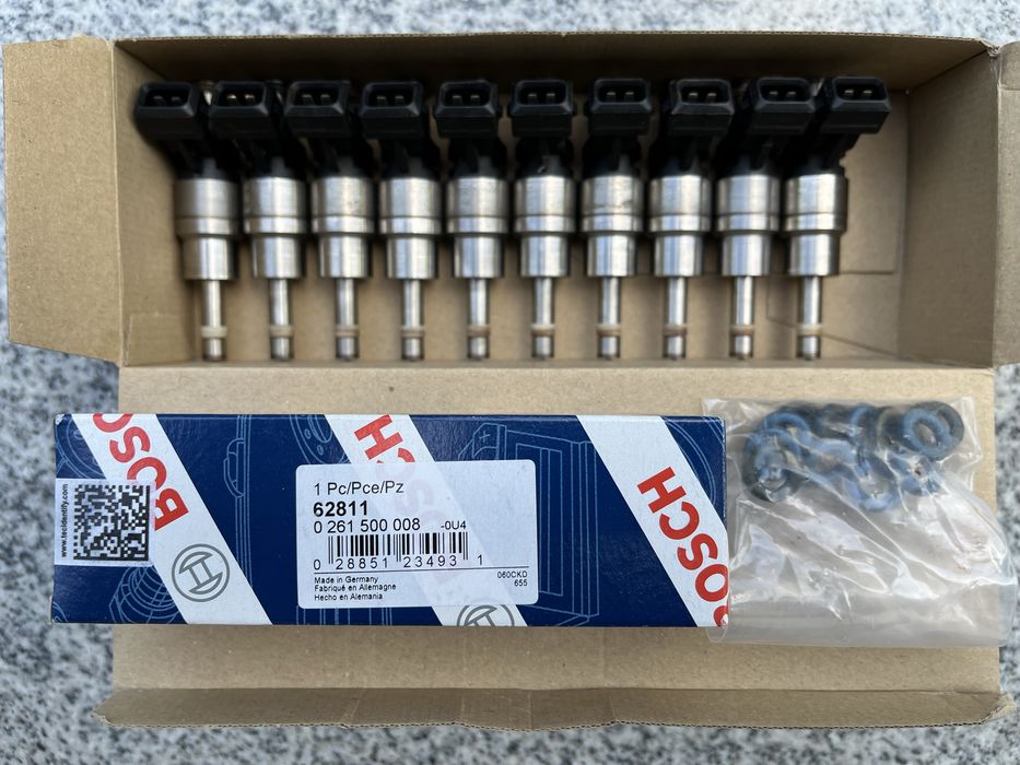 Bosch Bobina 0221504100 Injector 0261500008