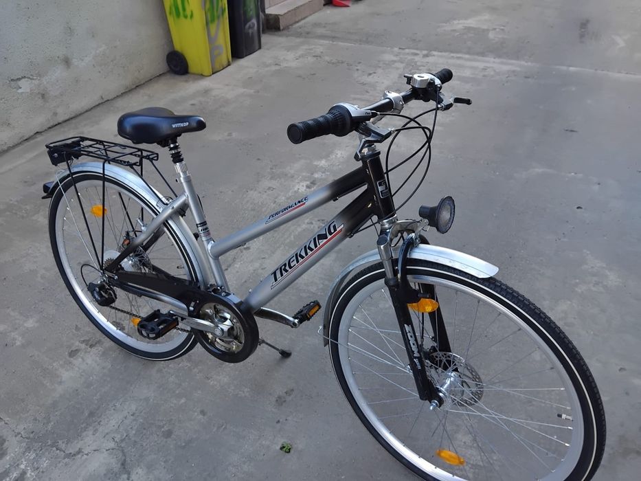 Vând bicicleta din aluminiu