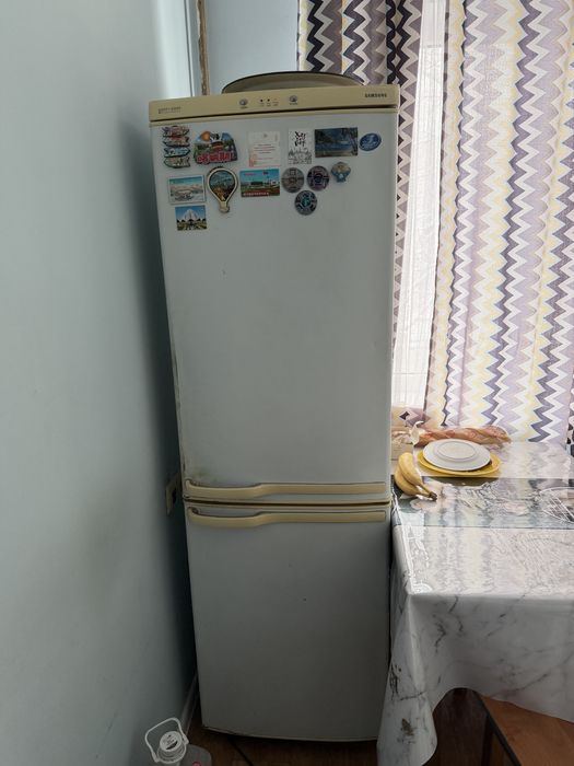 Холодильник  б/у