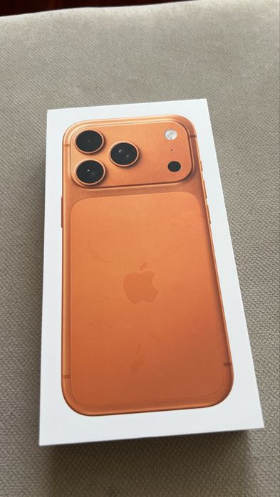 НОВЫЙ iPhone 17 Pro 256GB Оранжевый (NanoSIMeSIM) с чеком и гарантией