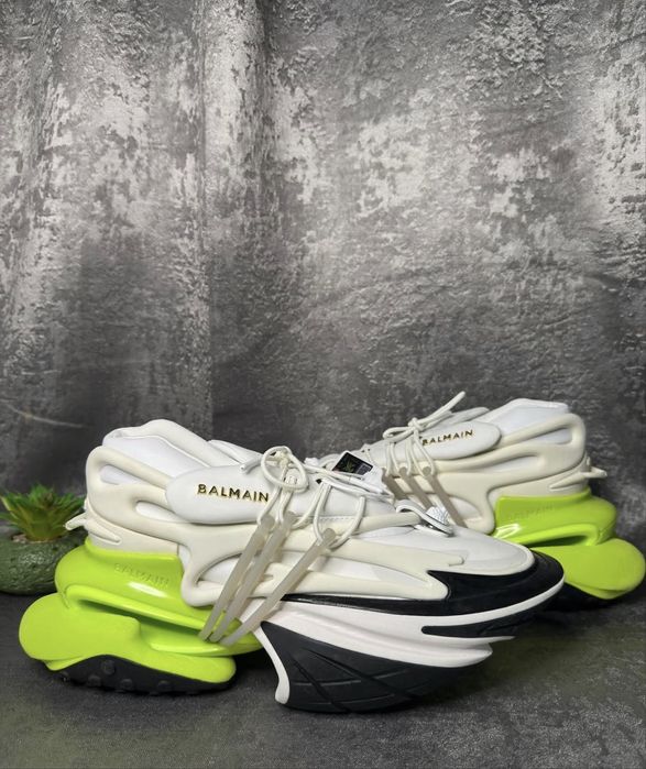 Adidasi Balmain Unicorn