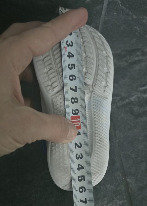 Детски маратонки Nike – сиви с лепенки