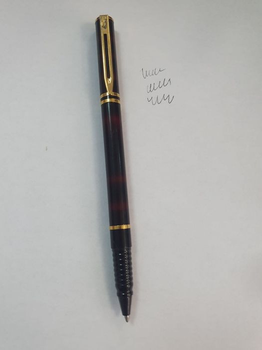 Pix Waterman francez negru roșu cu elemente aurite