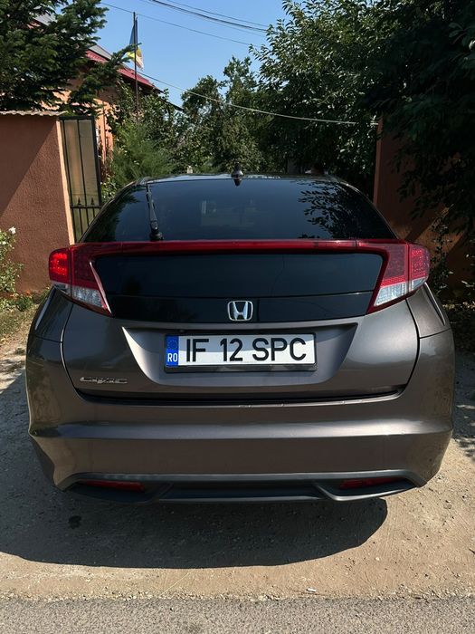 Honda civic 5 DR