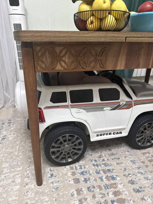 Шубы стол машина