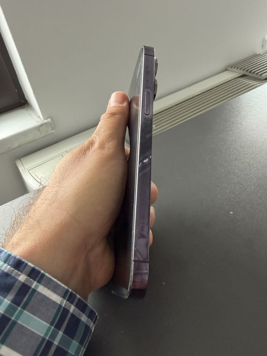 Iphone 14 Pro Max purple