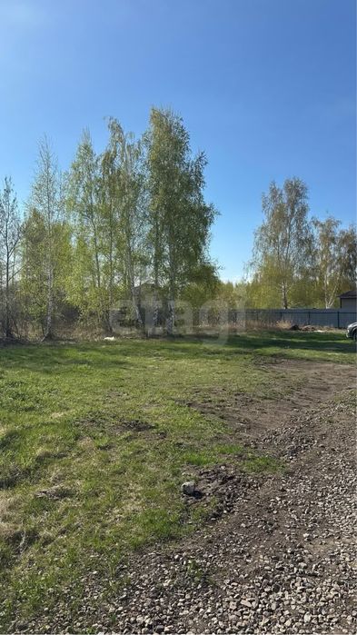 Продам земкльный участок п.Солнечный