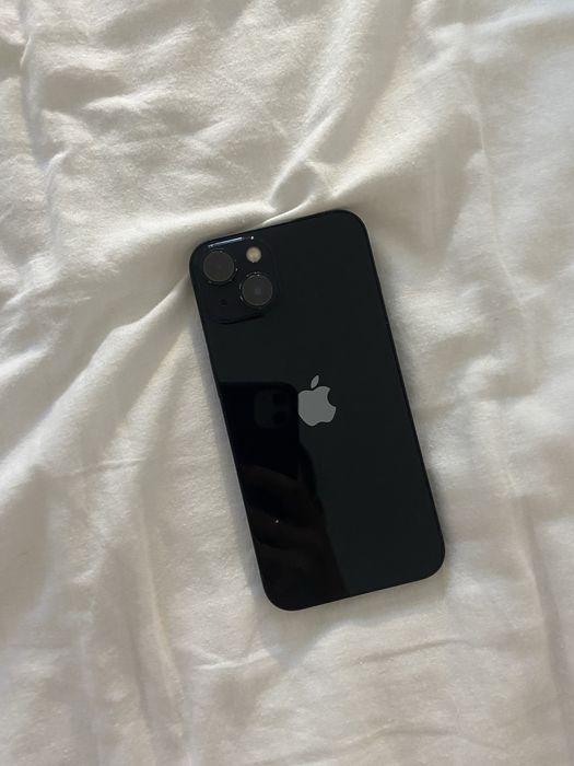 Vand Iphone 13 Nou