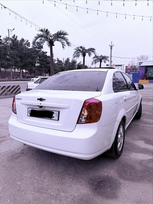 Jentra 3 pozitsiya aftomat luyk