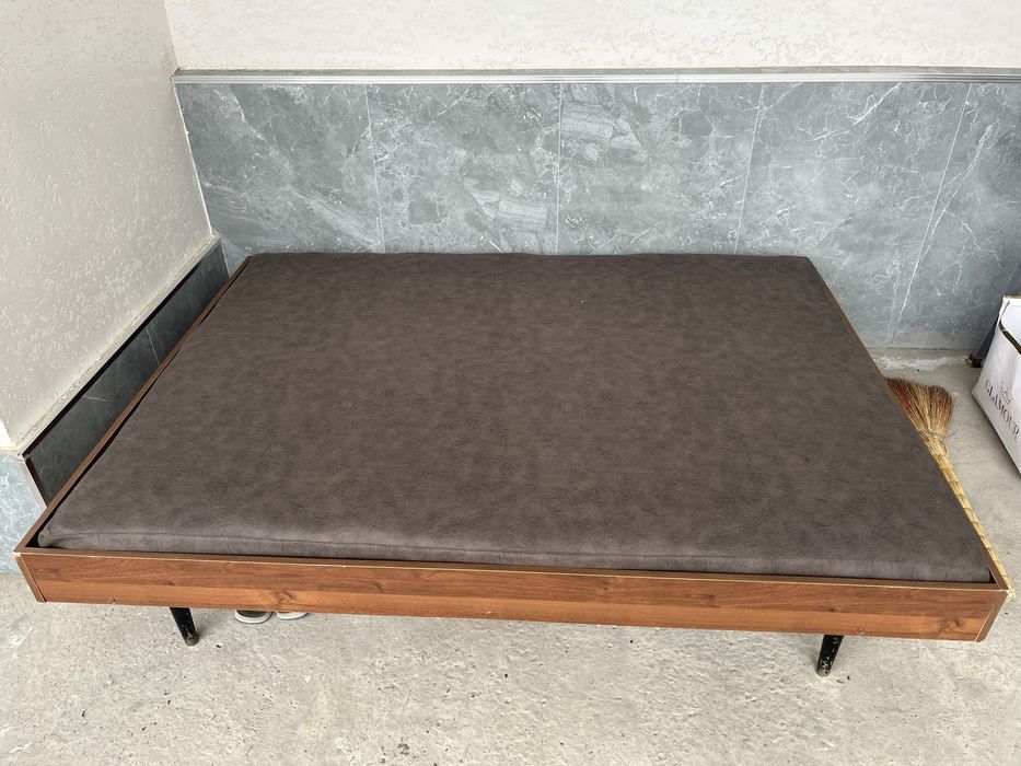 Срочно продается кровать