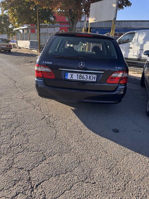 Мерцедес Е 270 2003г