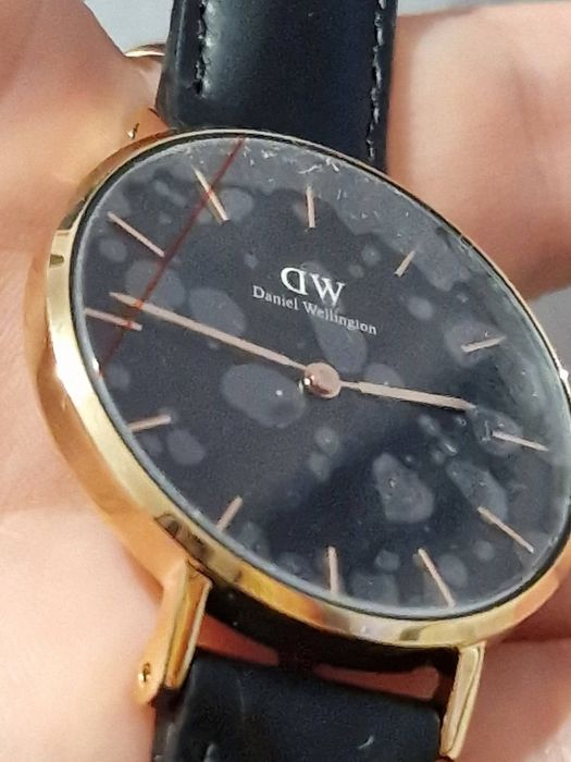 Часовник,,Daniel Welinton"